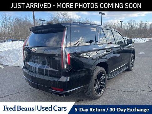 Used 2023 Cadillac Escalade Sport image 8