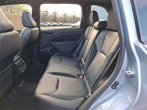 Certified 2025 Subaru Forester Touring w/ Popular Package - Touring image 9