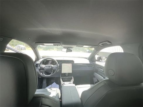 New 2026 GMC Terrain AT4 w/ LPO, Floor Liner Package image 20