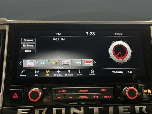 Used 2025 Nissan Frontier SL AWD/4WD image 29