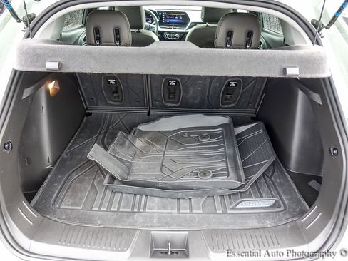 Used 2024 Chevrolet Trax ACTIV w/ Sunroof Package image 20