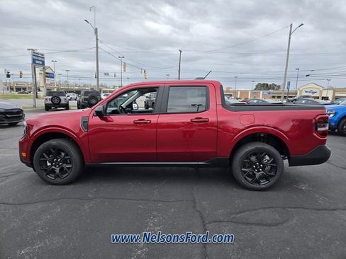 New 2026 Ford Maverick Lariat w/ Black Appearance Package AWD/4WD image 4