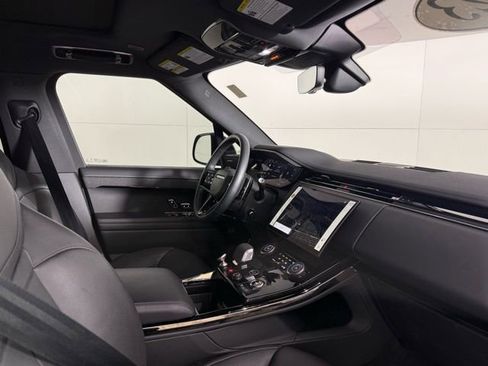 Certified 2023 Land Rover Range Rover Sport SE Dynamic image 7