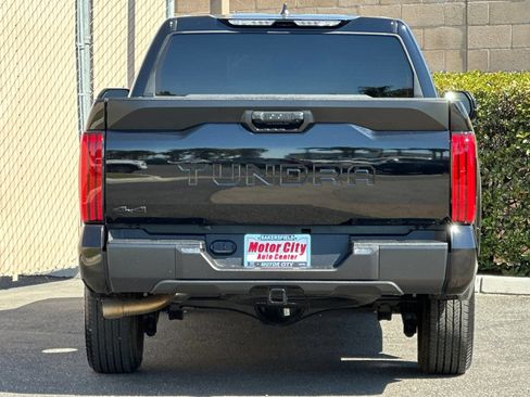 Used 2025 Toyota Tundra SR5 AWD/4WD image 5
