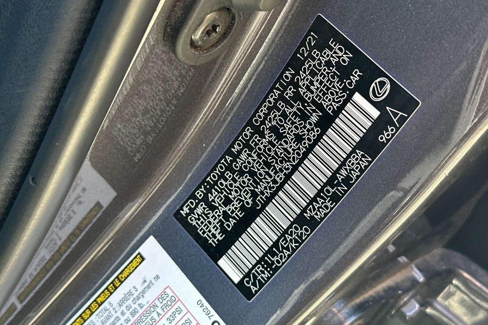 Used 2022 Lexus UX 200 w/ Accessory Package (Z2) FWD image 27