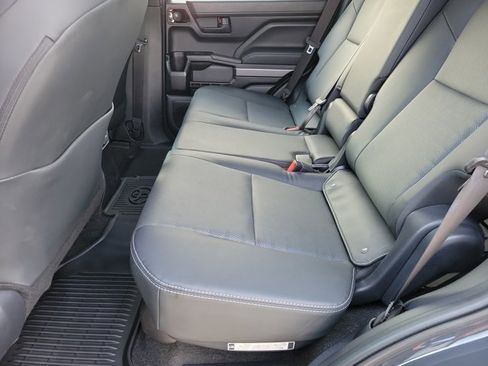 Used 2025 Toyota 4Runner TRD Off-Road Premium image 9