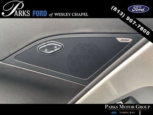 Used 2015 Chevrolet Corvette Stingray Convertible image 12