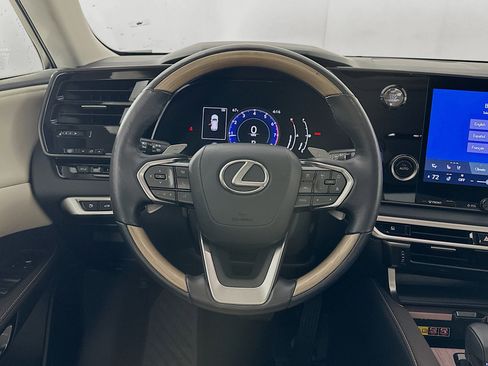 Used 2023 Lexus RX 350 Premium image 18