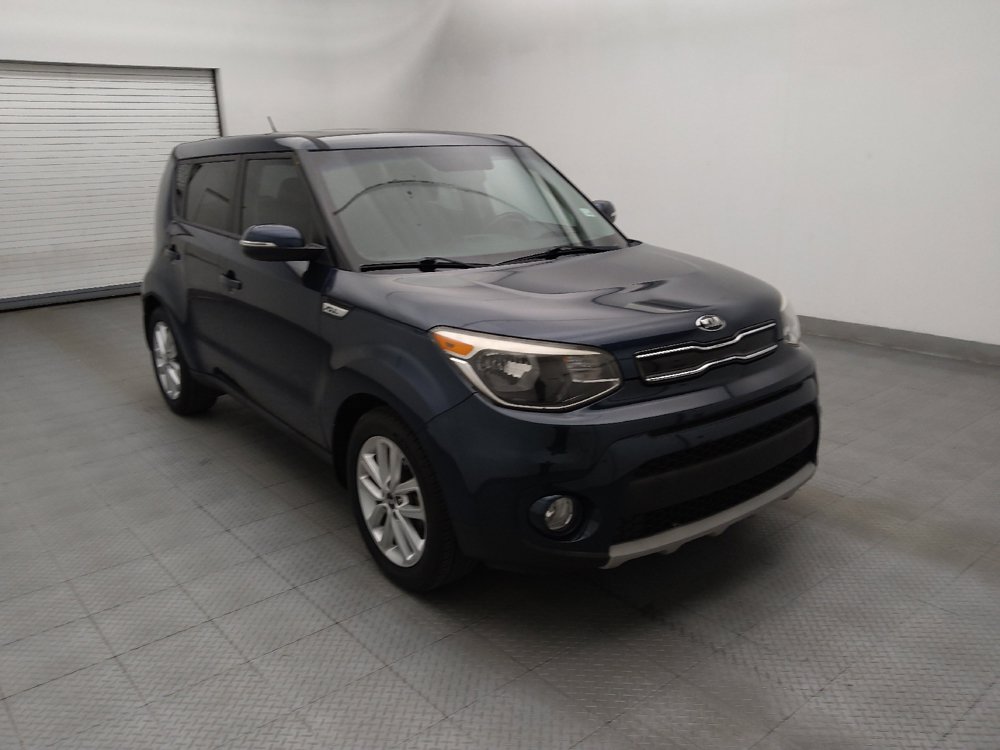 Used 2019 Kia Soul + FWD image 13