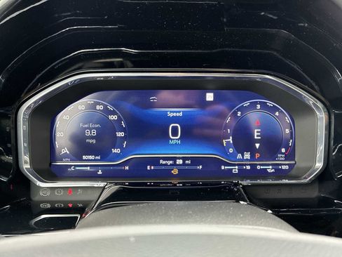 Certified 2023 Chevrolet Silverado 1500 High Country w/ Technology Package image 11