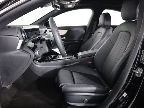Certified 2026 Mercedes-Benz CLA 250 4MATIC image 32