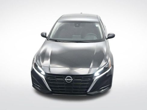 Used 2025 Nissan Altima 2.5 SV image 24