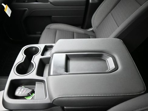 New 2026 GMC Sierra 1500 SLE AWD/4WD image 16