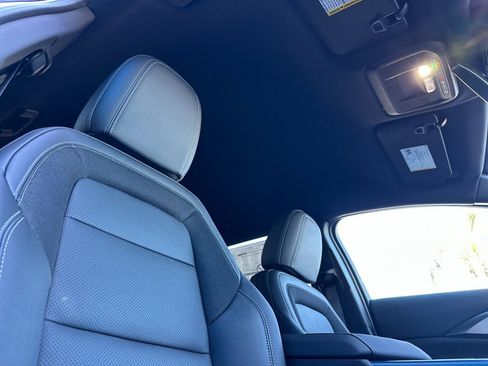 New 2026 Chevrolet Equinox EV LT image 16