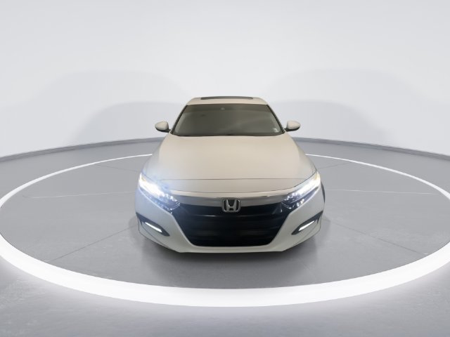Used 2019 Honda Accord Touring image 9