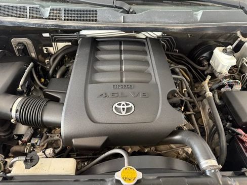 Used 2012 Toyota Tundra 2WD Double Cab w/ Convenience Pkg image 26