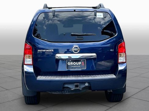 Used 2012 Nissan Pathfinder SV RWD image 4