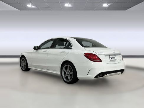 Used 2015 Mercedes-Benz C 300 4MATIC Sedan image 3
