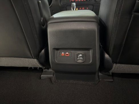 Used 2024 Nissan Frontier SL w/ Technology Package RWD image 27