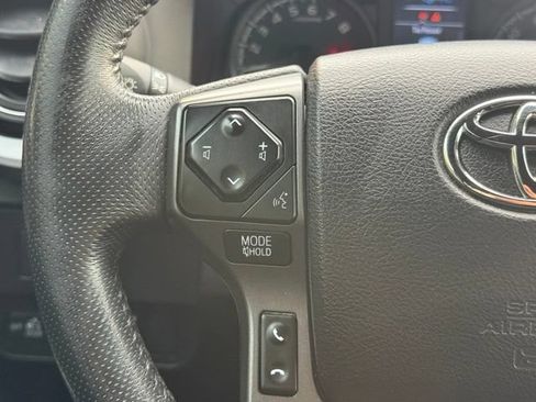 Used 2021 Toyota Tacoma TRD Off-Road w/ Technology Package AWD/4WD image 26