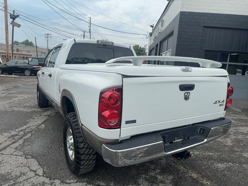 Used 2009 Dodge Ram 2500 Truck SLT w/ Popular Equipment Group AWD/4WD image 3