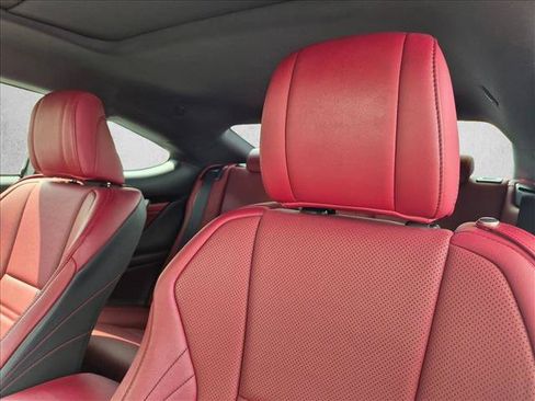 Used 2016 Lexus RC 200t RWD image 5