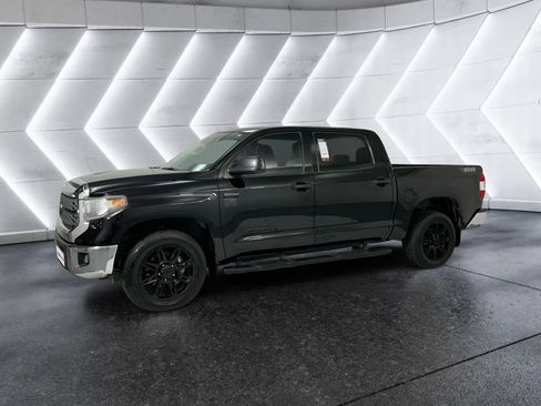 Used 2019 Toyota Tundra SR5 image 3