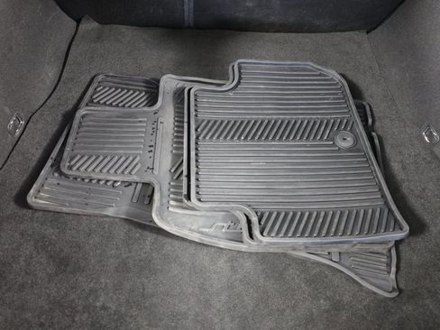 Used 2023 Kia Stinger GT2 image 45