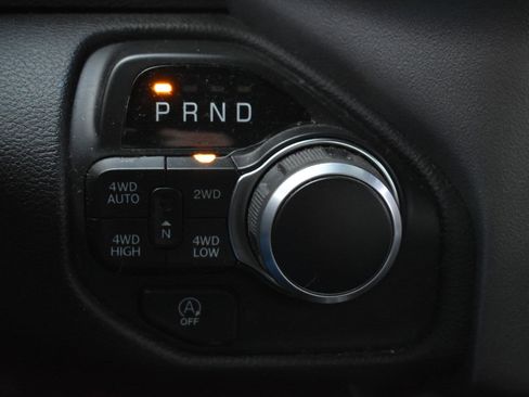 Used 2020 RAM 1500 Big Horn image 28
