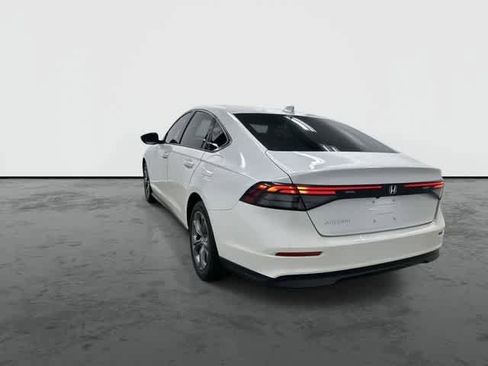 Used 2024 Honda Accord EX image 2