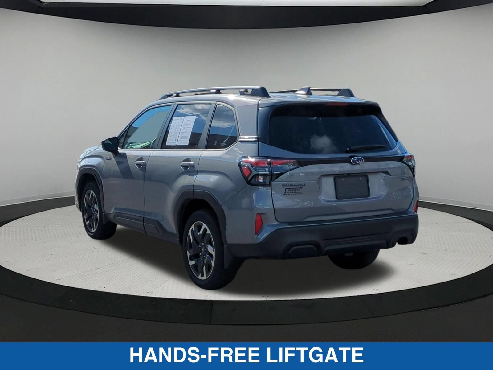 Certified 2025 Subaru Forester Premium AWD/4WD image 6