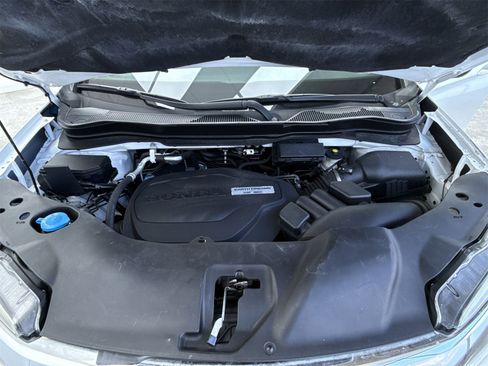 Used 2018 Honda Ridgeline Sport image 48