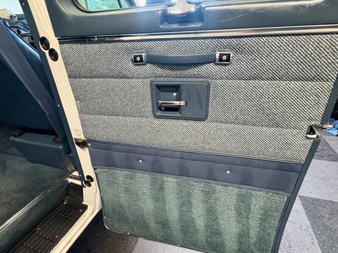 Used 1995 GMC G3500 Rally image 18