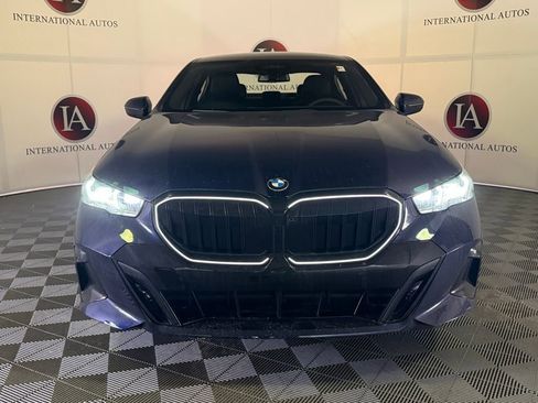 New 2026 BMW 530i xDrive w/ M Sport Package image 2