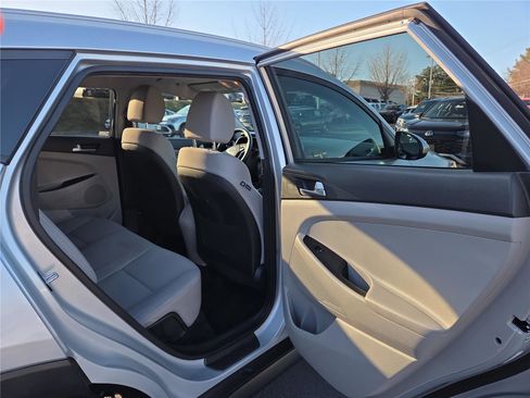 Used 2019 Hyundai Tucson Value image 30