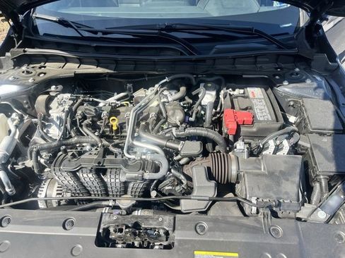 Certified 2024 Nissan Altima 2.5 SR w/ SR Premium Package image 11