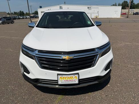 Used 2023 Chevrolet Equinox LT AWD/4WD image 3