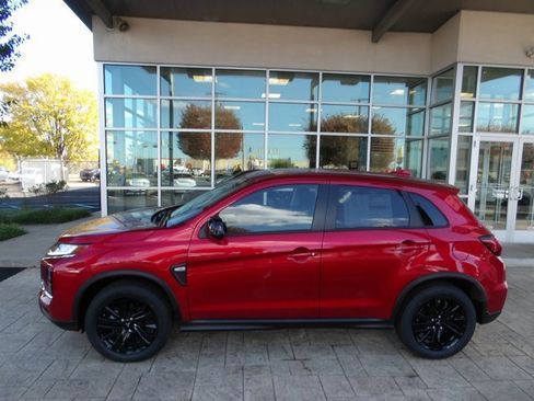 New 2025 Mitsubishi Outlander Sport LE image 4