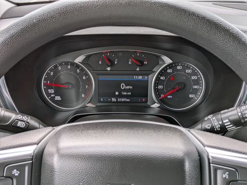 Used 2025 Chevrolet Blazer LT FWD image 20