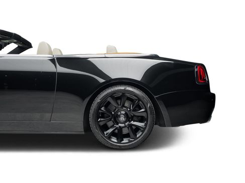 Used 2016 Rolls-Royce Dawn RWD image 22