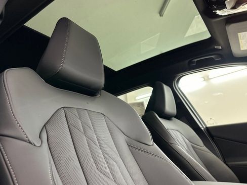 New 2026 BMW X3 xDrive30 w/ Convenience Package image 24