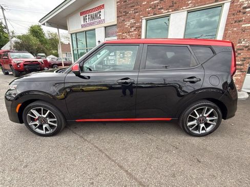 Used 2020 Kia Soul GT-Line FWD image 8