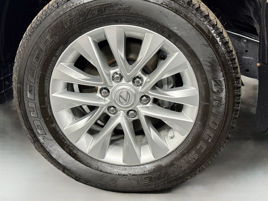 Used 2019 Lexus GX 460 Premium w/ Premium Package AWD/4WD image 37