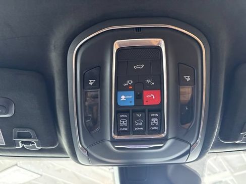 Used 2025 Jeep Grand Cherokee L Summit AWD/4WD image 55
