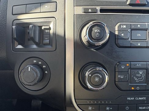 Used 2017 Ford Expedition EL XL w/ Equipment Group 101A image 19