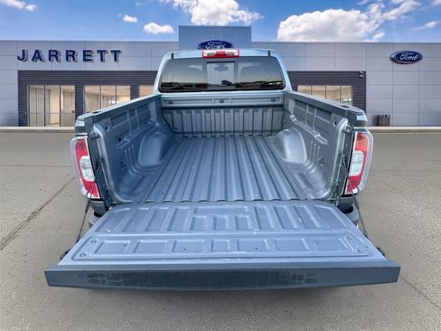 Used 2022 GMC Canyon Elevation w/ Elevation Premium Package AWD/4WD image 25