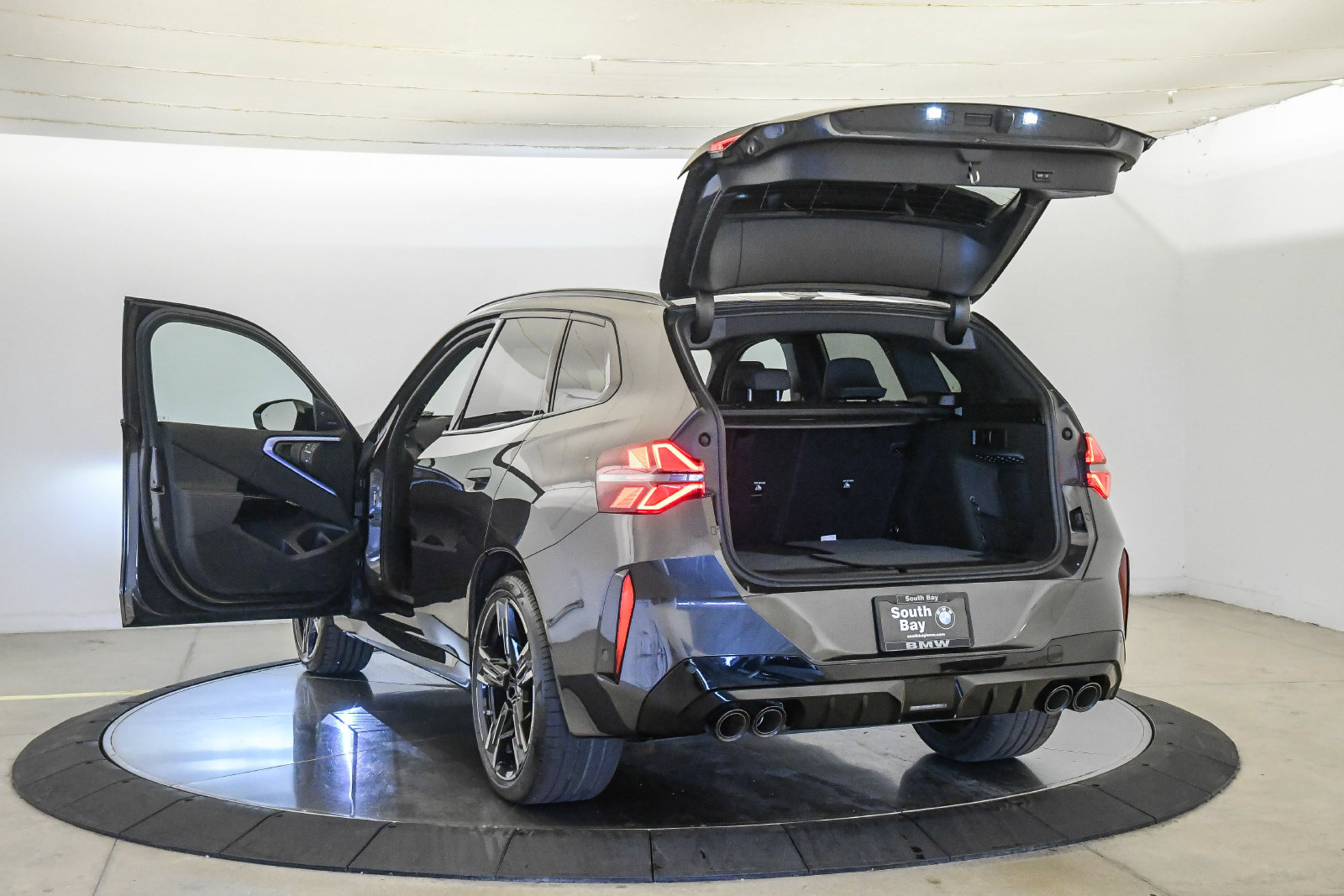 Used 2025 BMW X3 M50 AWD/4WD image 30
