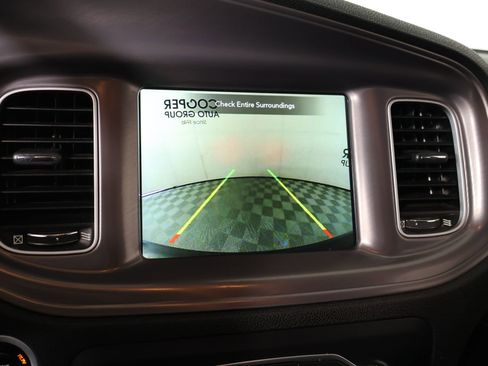 Used 2023 Dodge Charger SXT RWD image 6