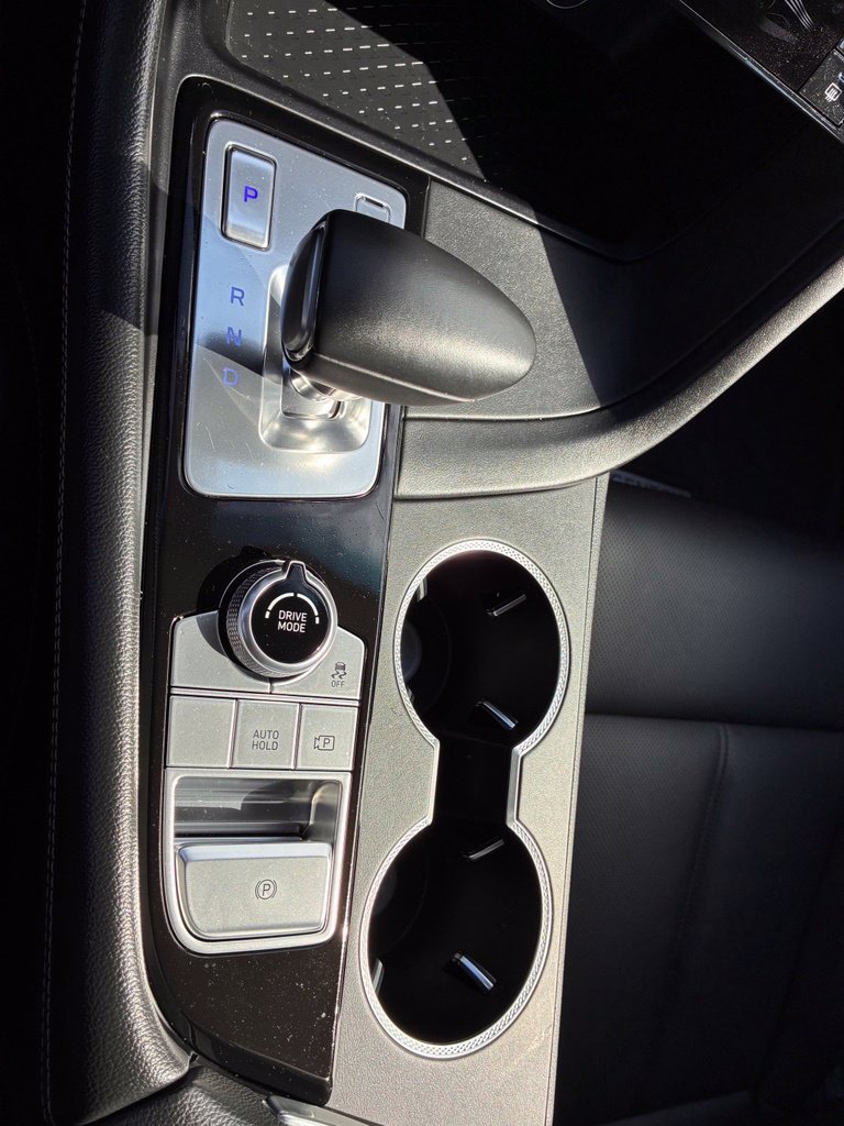 Used 2025 Genesis G70 2.5T AWD/4WD image 38