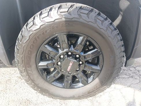 Used 2024 GMC Sierra 2500 AT4 w/ AT4 Premium Plus Package image 63